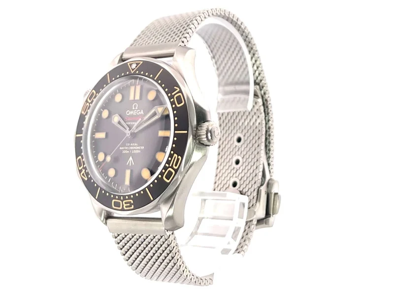 OMEGA Seamaster Diver 300M 007 Edition 210.90.42.20.01.001