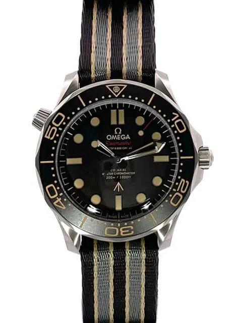 OMEGA Seamaster Diver 300M 007 Edition 210.92.42.20.01.001