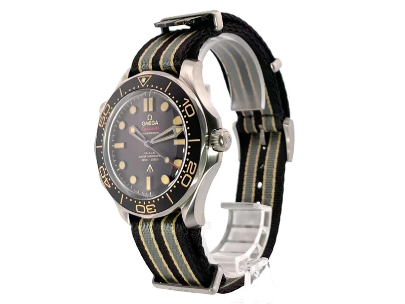 OMEGA Seamaster Diver 300M 007 Edition 210.92.42.20.01.001