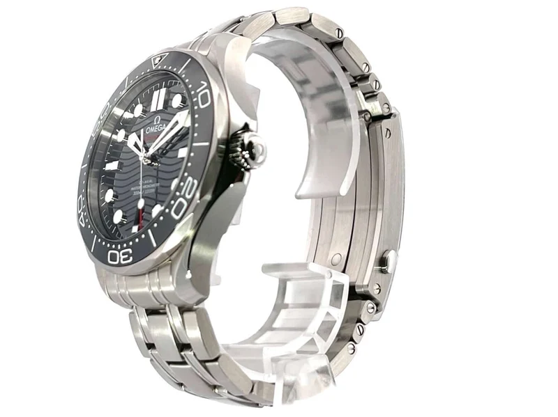 OMEGA Seamaster Diver 300M 210.30.42.20.01.001 aus 2020 ungetragen