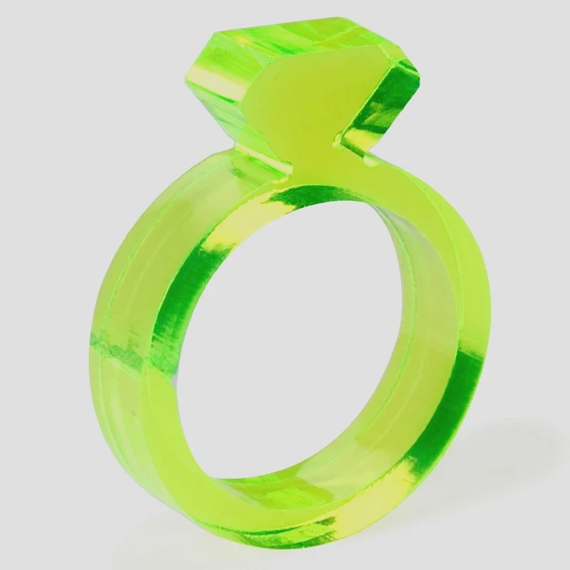 DIAMANT RINGE | 6mm aus Acryl | Alissia Melka-Teichroew | byAMT