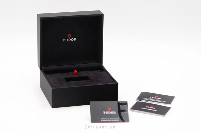 Tudor Royal steel automatic men's watch M28600-0005 LP: 2950EUR [2602072]