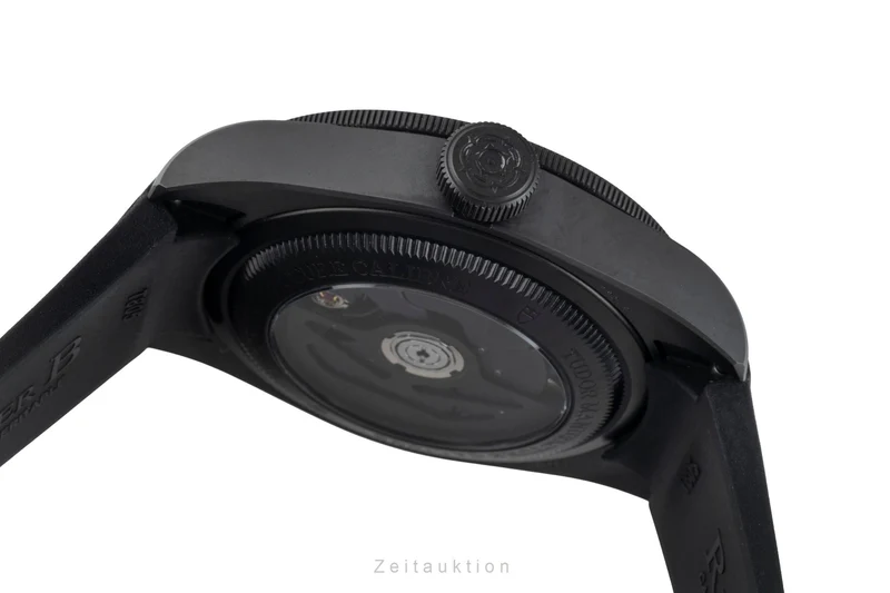Tudor Black Bay ceramic / steel automatic men's watch 79210CNU LP: 5570EUR [2602680]