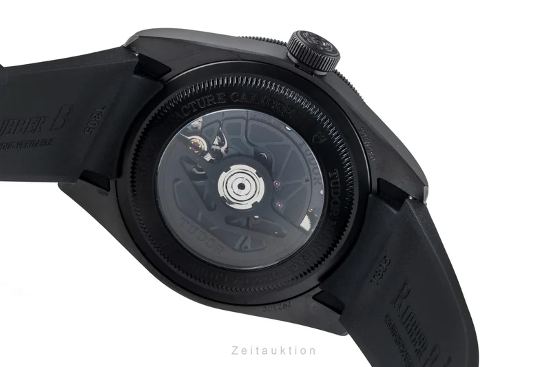 Tudor Black Bay ceramic / steel automatic men's watch 79210CNU LP: 5570EUR [2602680]