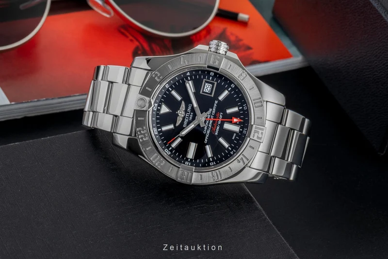 Breitling Avenger II GMT steel automatic men's watch A3239011/BC35 [2602290]