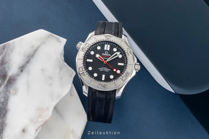 Omega Seamaster steel / titanium automatic men's watch 210.32.42.20.01.002 [2602564]