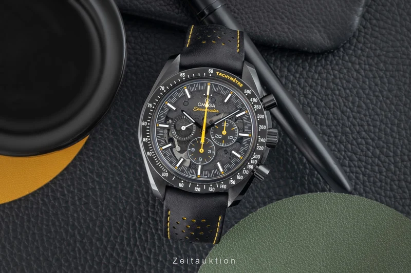 Omega Speedmaster Moonwatch chronograph ceramic manual winding men's watch 311.92.44.30.01.001 LP: 11700EUR [2602630]