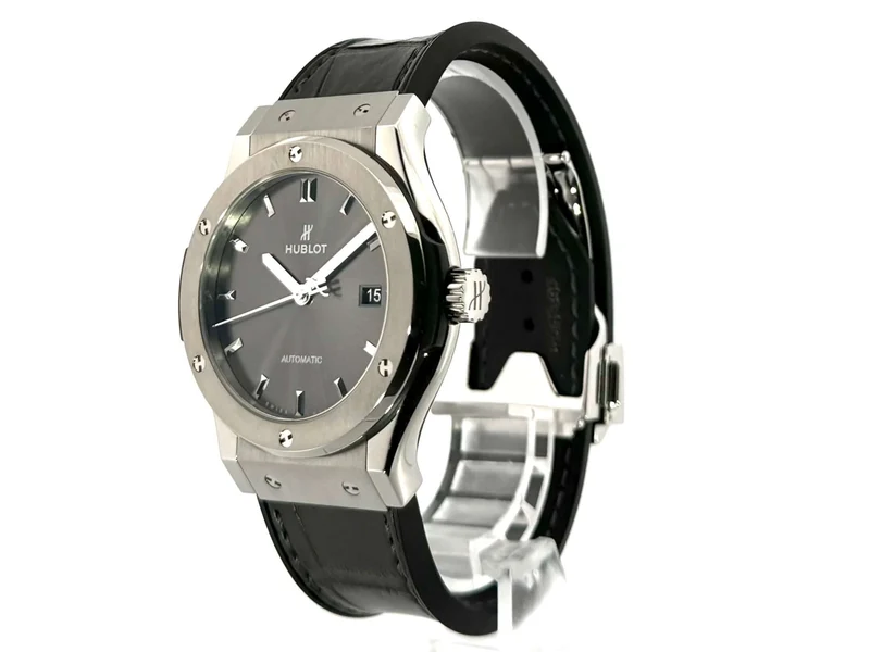 Hublot Classic Fusion 542.NX.7071.LR Titanium 42 Racing Grey