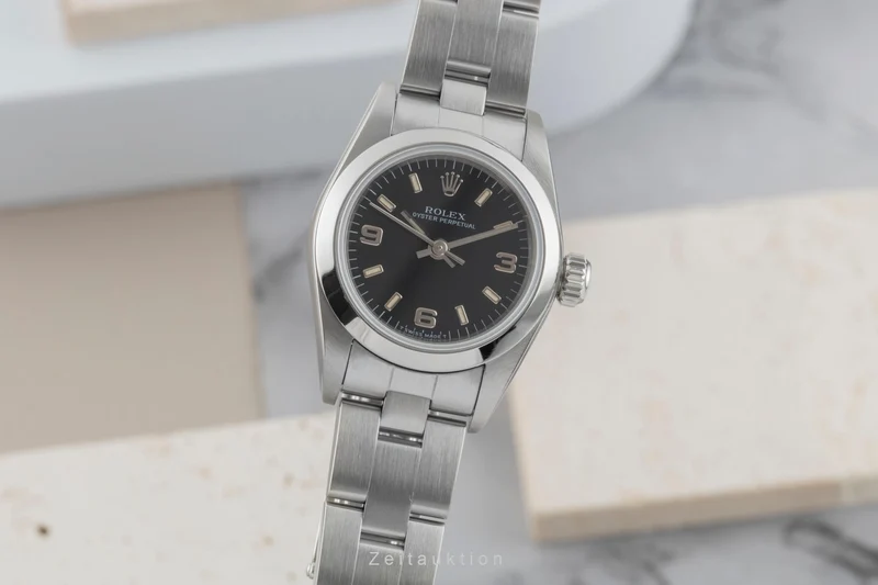 Rolex Oyster Perpetual steel automatic women's watch 67180 [2602275]