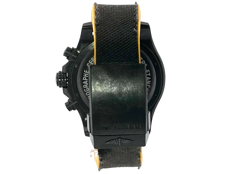Breitling Avenger Hurricane 24 XB1210E4.BE89.257S.X20D.4 aus 2016 D-Papiere