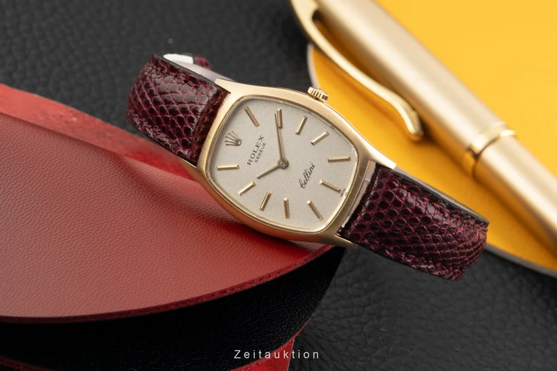 Rolex Cellini 18 ct gold manual winding women's watch 3803 Vintage [2601364]