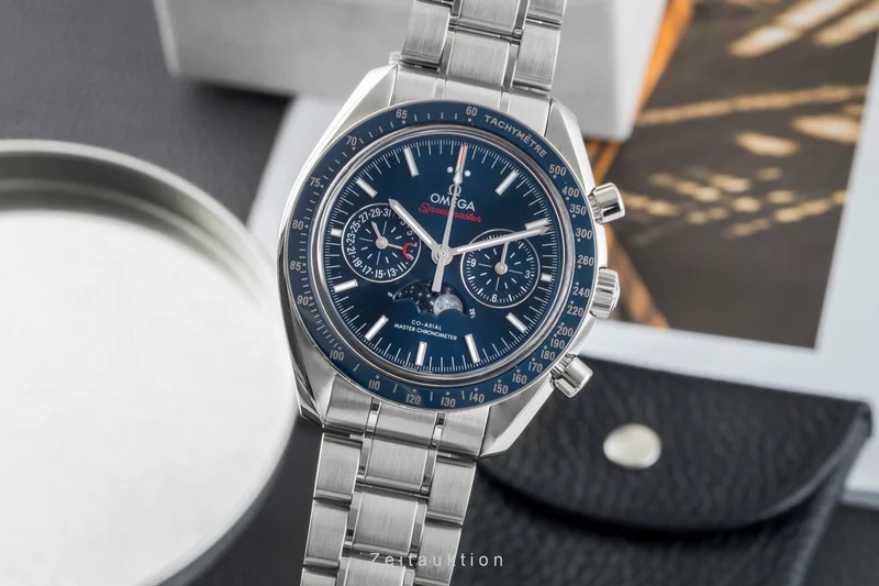 Omega Speedmaster chronograph steel automatic men's watch 304.33.44.52.03.001 LP: 12200EUR [2601906]