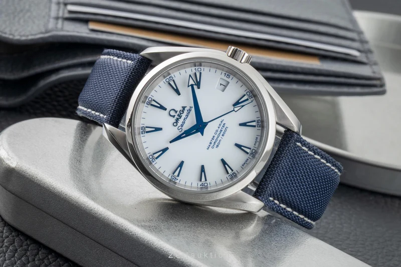 Omega Seamaster titanium automatic men's watch 231.92.39.21.04.001 LP: 6600EUR [2602559]