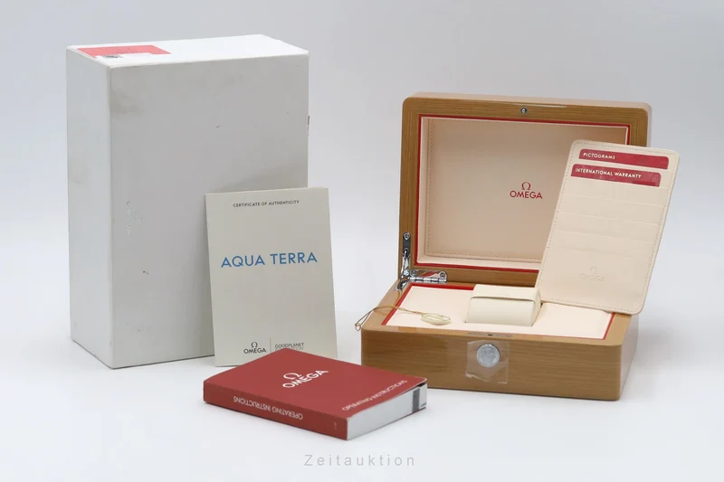 Omega Seamaster titanium automatic men's watch 231.92.39.21.04.001 LP: 6600EUR [2602559]
