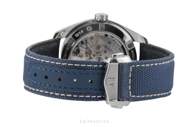 Omega Seamaster titanium automatic men's watch 231.92.39.21.04.001 LP: 6600EUR [2602559]