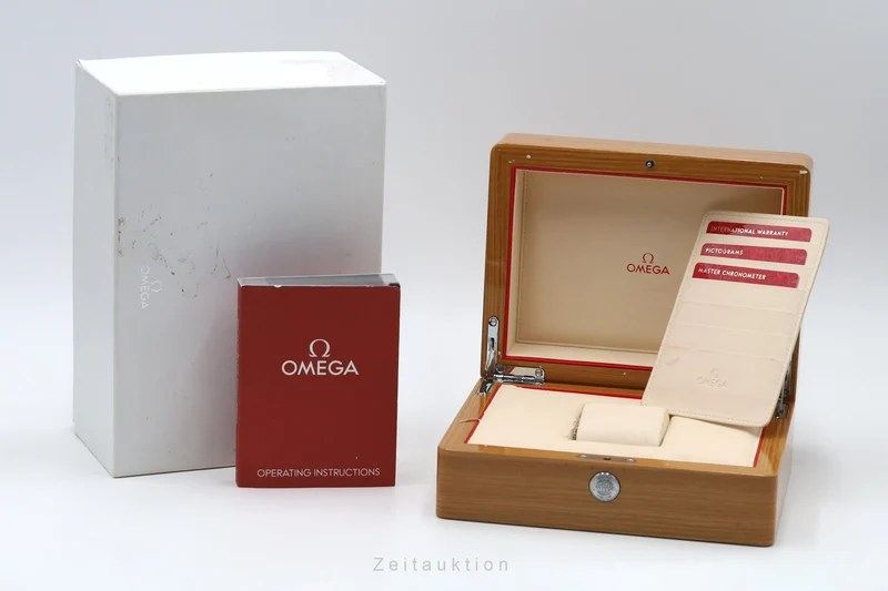 Omega Seamaster steel automatic men's watch 215.30.44.21.04.001 LP: 9300EUR [2602472]