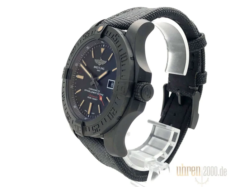 Breitling Avenger Blackbird 48 Military Band V1731010.BD12 aus 2020
