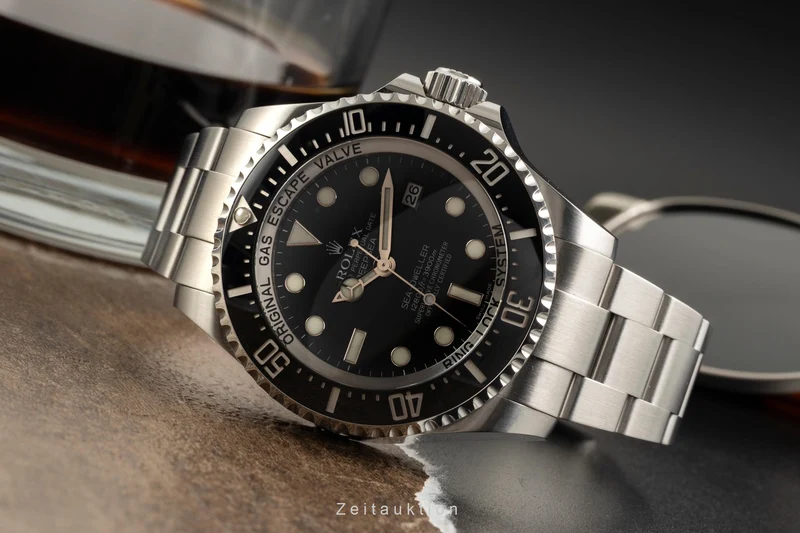 Rolex Sea-Dweller steel automatic men's watch 116660 [2602439]