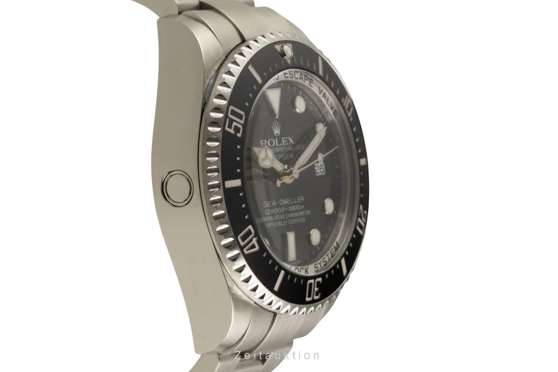 Rolex Sea-Dweller steel automatic men's watch 116660 [2602439]