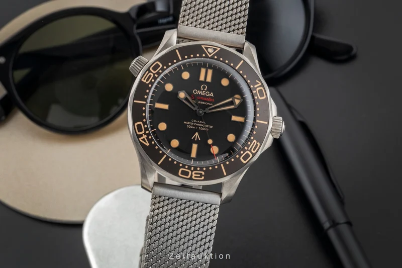Omega Seamaster titanium automatic men's watch 210.90.42.20.01.001 LP: 10900EUR [2602562]