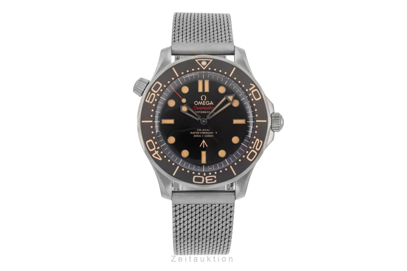 Omega Seamaster titanium automatic men's watch 210.90.42.20.01.001 LP: 10900EUR [2602562]