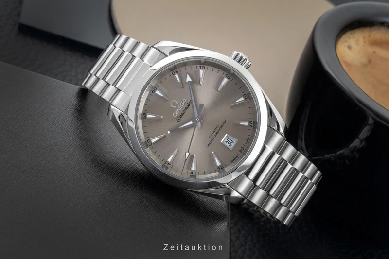 Omega Seamaster steel automatic men's watch 220.10.38.20.09.001 LP: 7200EUR [2602541]