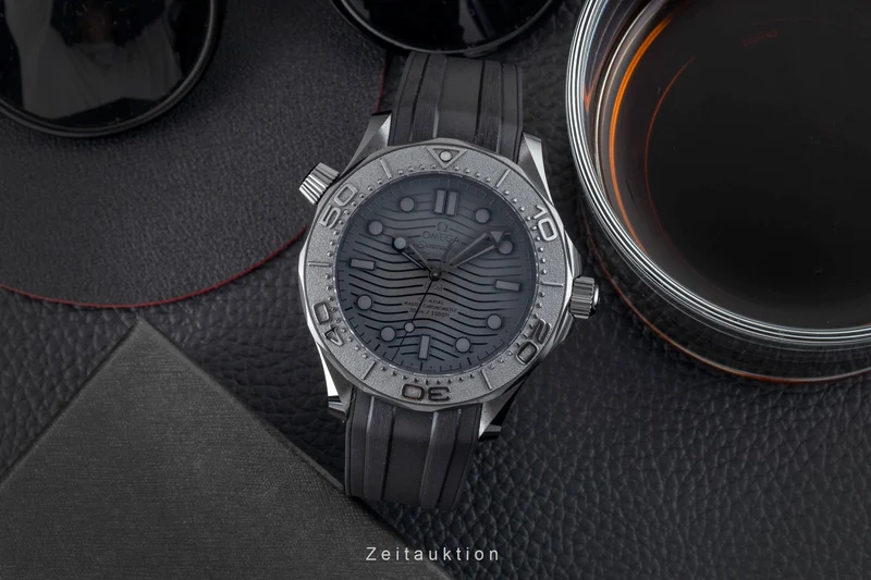 Omega Seamaster ceramic automatic men's watch 210.92.44.20.01.003 LP: 10300EUR [2602512]