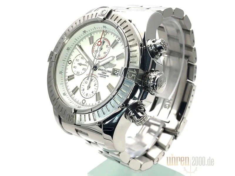 Breitling Super Avenger Chronograph A13370 aus 2010 D-Papiere