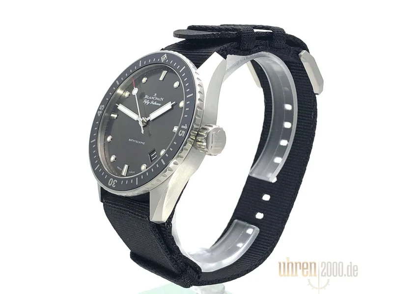 Blancpain Fifty Fathoms Bathyscaphe 5000-1110 aus 2016 D-Papiere