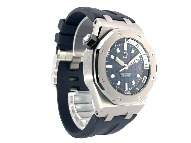 Audemars Piguet Royal Oak Offshore Diver 15720ST.OO.A027CA.01