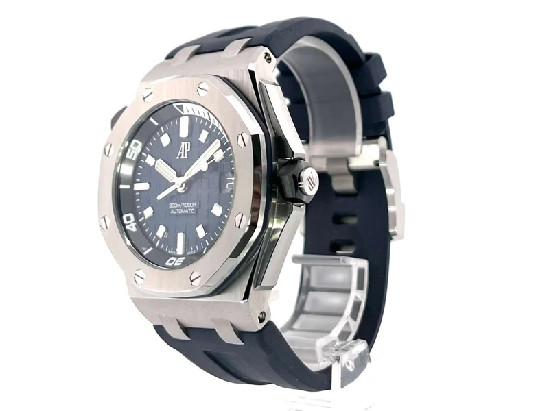 Audemars Piguet Royal Oak Offshore Diver 15720ST.OO.A027CA.01