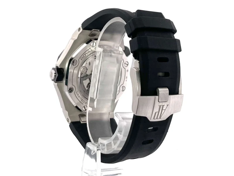 Audemars Piguet Royal Oak Offshore Diver 15720CN.OO.A002CA.01