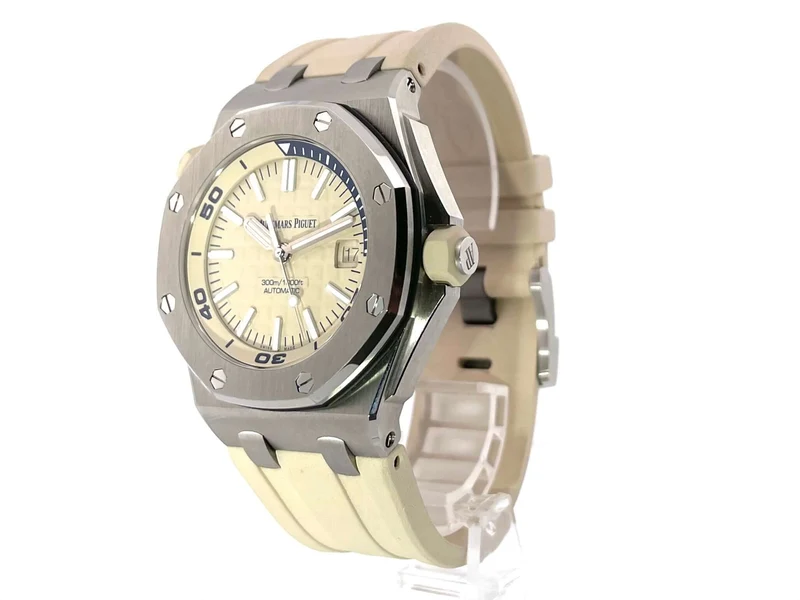 Audemars Piguet Royal Oak Offshore Diver 15710ST.OO.A085CA.01