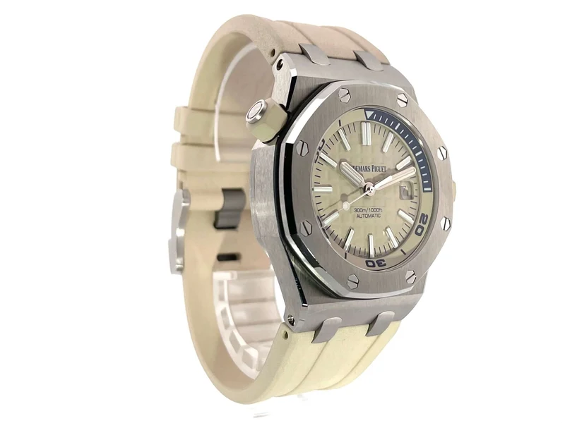 Audemars Piguet Royal Oak Offshore Diver 15710ST.OO.A085CA.01