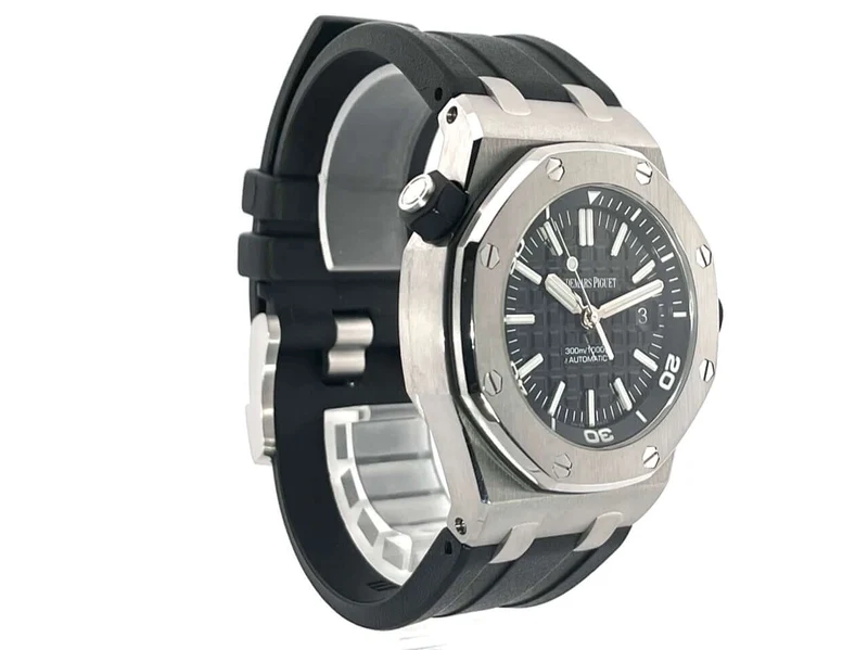 Audemars Piguet Royal Oak Offshore Diver 15703ST.OO.A002CA.01 aus 2012
