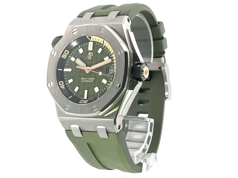 Audemars Piguet Royal Oak Offshore Diver 15720ST.OO.A052CA.01