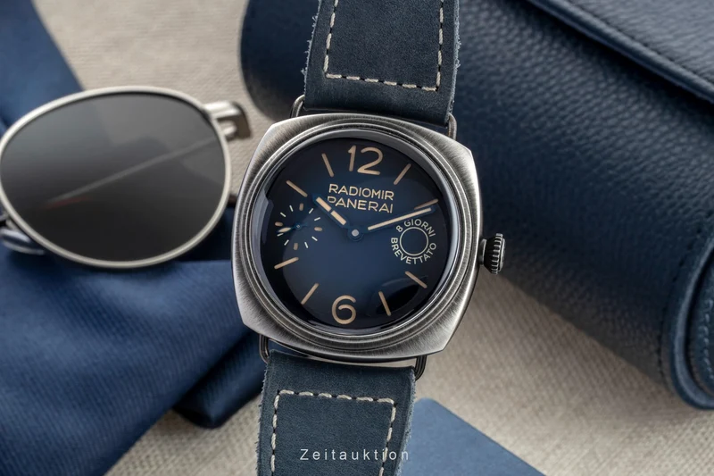 Panerai Radiomir steel manual winding men's watch PAM01348 LP: 9900EUR [2602631]