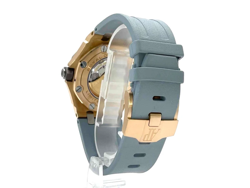 Audemars Piguet Royal Oak Offshore Diver 15711OI.OO.A006CA.01 aus 2019 D-Papiere
