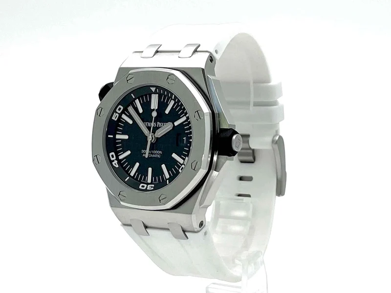 Audemars Piguet Royal Oak Offshore Diver 15710ST.OO.A002CA.01 aus 2019