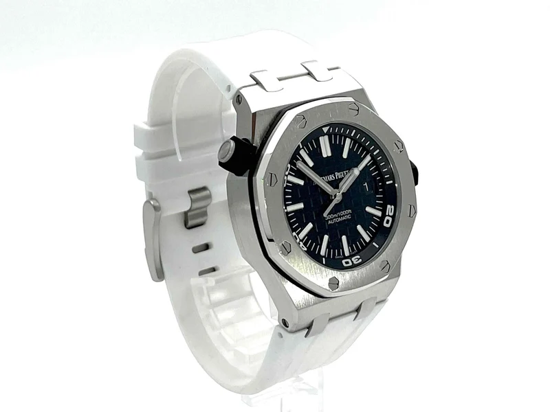 Audemars Piguet Royal Oak Offshore Diver 15710ST.OO.A002CA.01 aus 2019