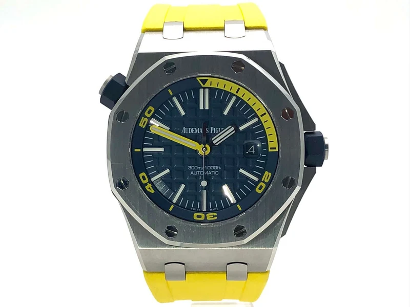 Audemars Piguet Royal Oak Offshore Diver 15710ST.OO.A027CA.01 aus 2020 D-Papiere