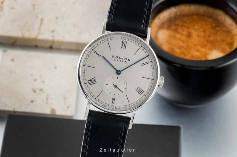 Nomos Ludwig steel manual winding men's watch 235 LP: 1960EUR [2602490]