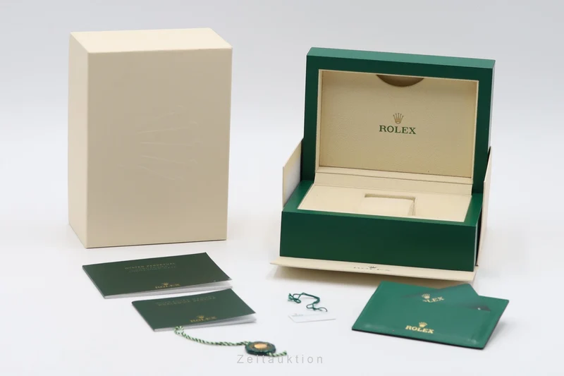 Rolex Submariner steel automatic men's watch 124060 [2602485]