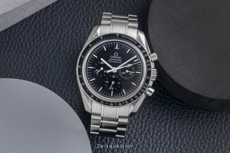Omega Speedmaster Moonwatch chronograph steel manual winding men's watch 311.30.42.30.01.006 LP: 8700EUR [2602557]