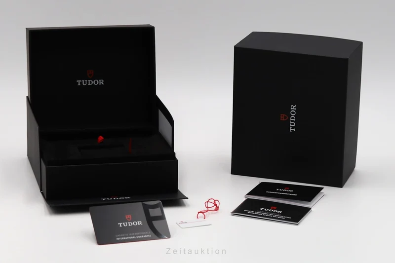 Tudor Black Bay steel automatic men's watch M7943A1A0NU-0002 LP: 4940EUR [2602452]