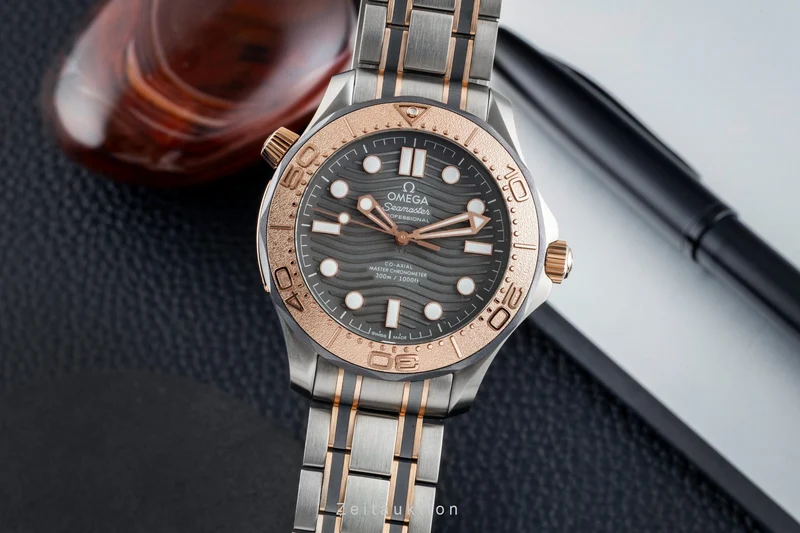 Omega Seamaster titanium / gold automatic men's watch 210.60.42.20.99.001 LP: 16200EUR Limited [2602493]