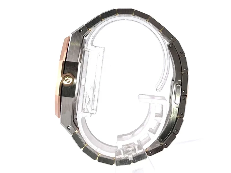 Audemars Piguet Royal Oak 50 years 77450SR.OO.1361SR.01