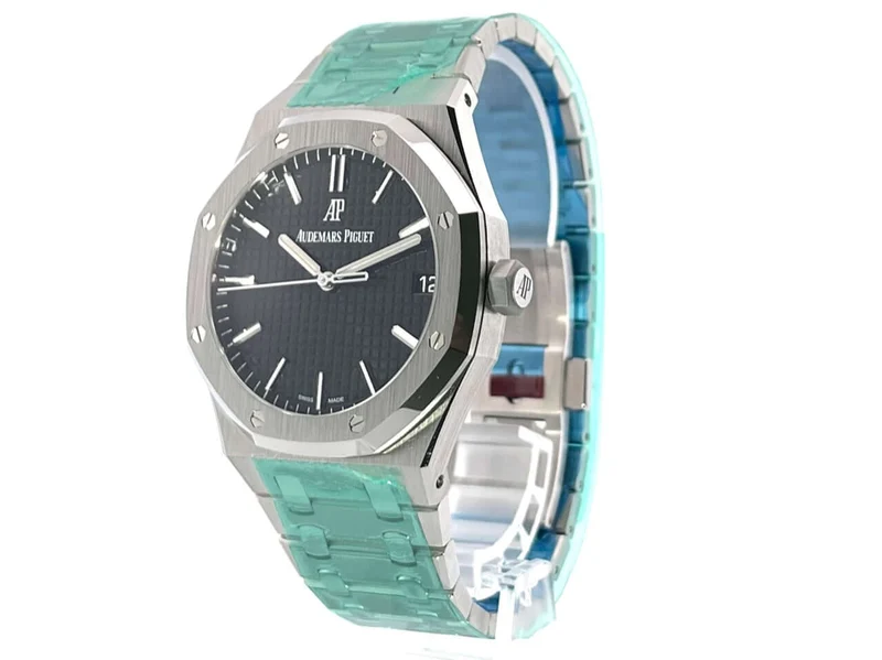 Audemars Piguet AP Royal Oak 15500ST.OO.1220ST.03 verklebt