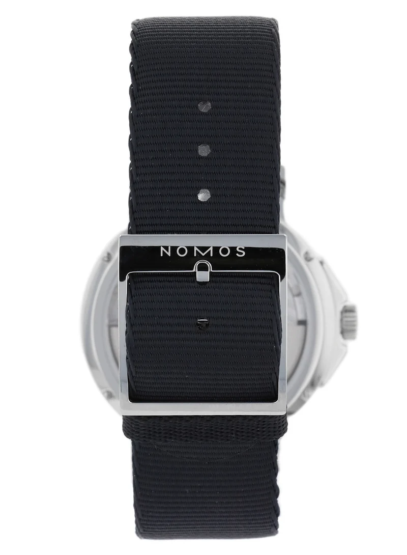 NOMOS Glashütte Ahoi neomatik 38 Datum
