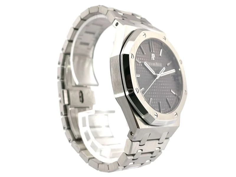 Audemars Piguet AP Royal Oak 15500ST.OO.1220ST.02 aus 2020